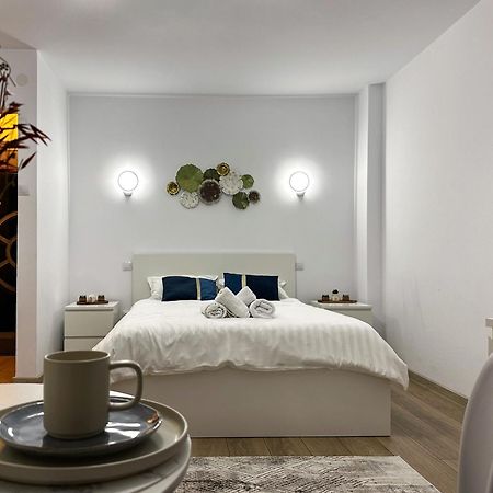 Superior One Bedroom Apartment Unirii Square Bucareste Exterior foto